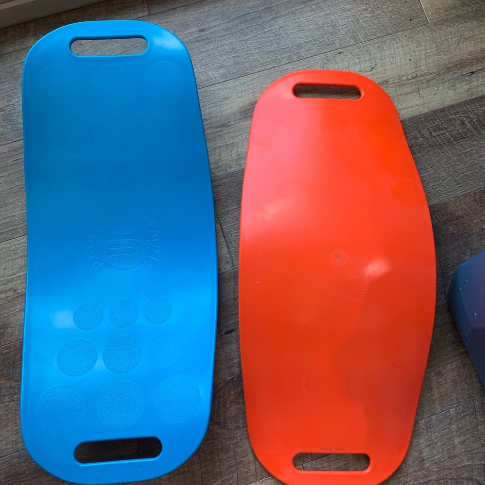 Exercise balance, yoga board. Brand new had it for a year and never once use.